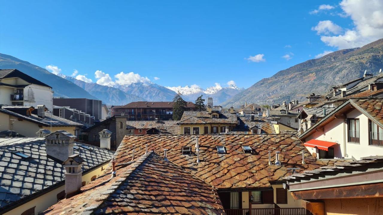 Aymon De Challant Aosta Exterior photo